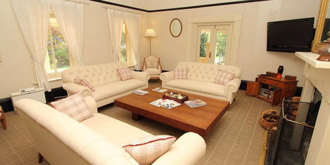 Fitzroy Inn Historic Retreat - Lennox Head Accommodation 1