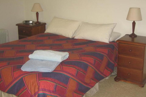 Pinkerton Hill Naracoorte - Lennox Head Accommodation 2