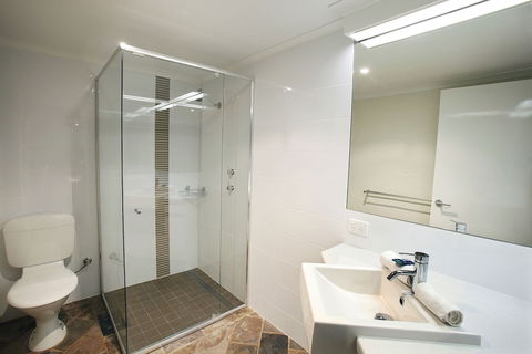 Whalers Cove Villas - Lennox Head Accommodation 5