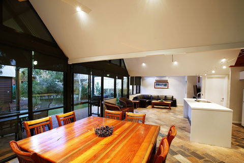 Whalers Cove Villas - Lennox Head Accommodation 2