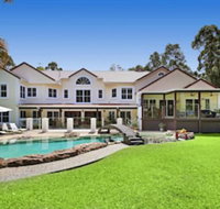 Kingfishers Manor - Lennox Head Accommodation