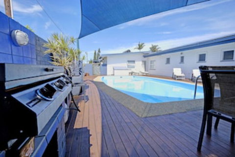 Bali Hi - Lennox Head Accommodation 0