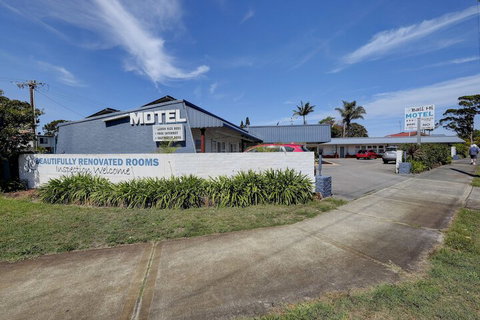 Bali Hi - Lennox Head Accommodation 1