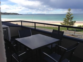 Beachhouse Mollymook - Lennox Head Accommodation 1