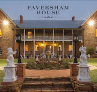 Faversham House - Lennox Head Accommodation