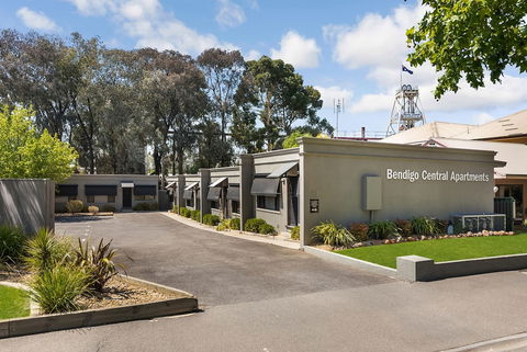 National Hotel Complex And Bendigo Central Apartments - Lennox Head Accommodation 3