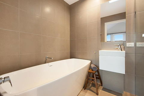 Salt Loft - Lennox Head Accommodation 2