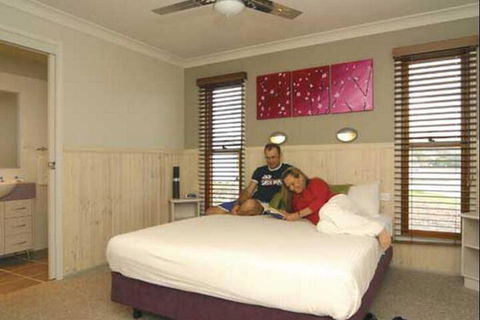 Kiama Harbour Cabins - Lennox Head Accommodation 2