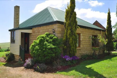 Killynaught Spa Cottages - Lennox Head Accommodation 0