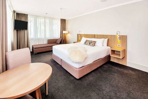 Clarion Hotel Townsville - Lennox Head Accommodation 6