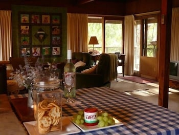 The Burrow At Wombat Bend - Lennox Head Accommodation 3