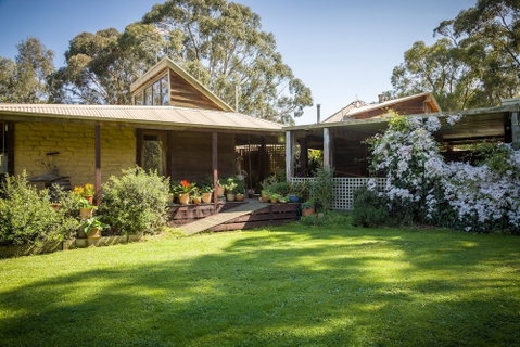 The Burrow At Wombat Bend - Lennox Head Accommodation 1