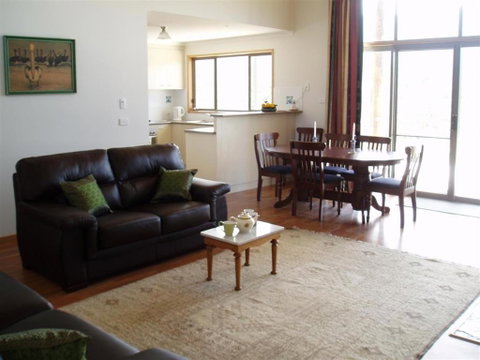 Hawksview At Mafeking - Lennox Head Accommodation 4