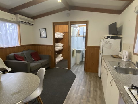 Beechworth Cabins - Lennox Head Accommodation 5