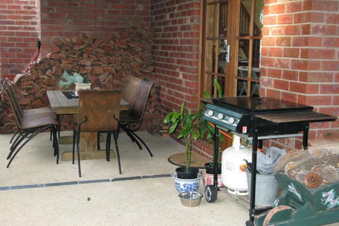 Roseneath Villa B & B - Lennox Head Accommodation 0