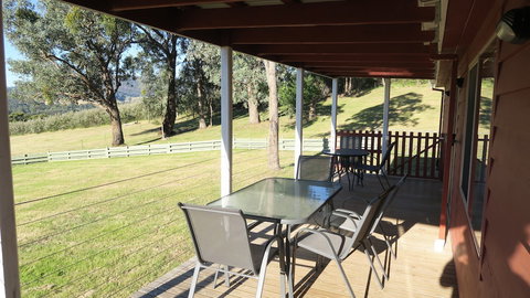 The Black Sparrow - Lennox Head Accommodation 4