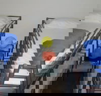 The Black Sparrow - Lennox Head Accommodation