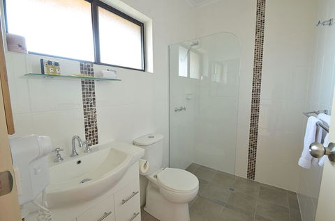 Top Of The Town Motel Benalla - Lennox Head Accommodation 5