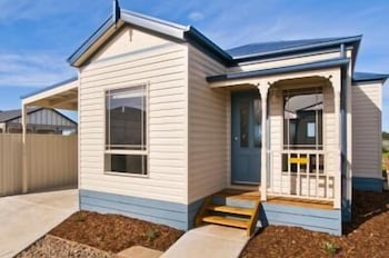 Werribee Short Stay Villas & Accommodation - Lennox Head Accommodation 5