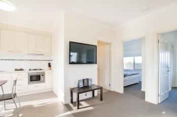 Werribee Short Stay Villas & Accommodation - Lennox Head Accommodation 3