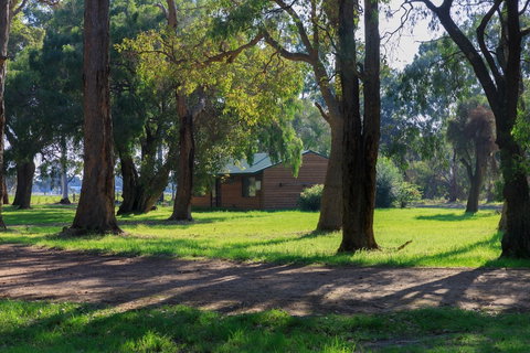 Dunsborough Rail Carriages & Farm Cottages - Lennox Head Accommodation 1