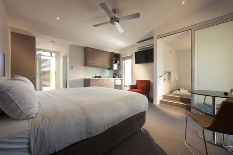 Longview Vineyard - Lennox Head Accommodation 1