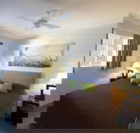 Mollymook Cove Apartments - Lennox Head Accommodation