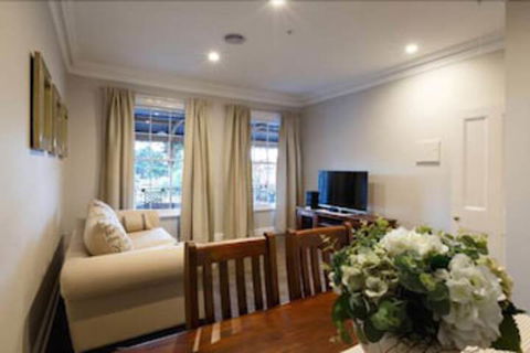 Bathurst Royal Apartments - Lennox Head Accommodation 4