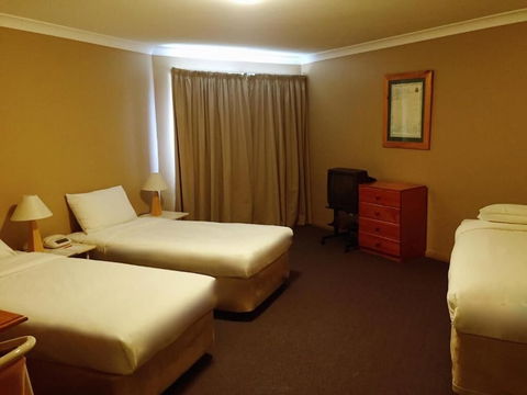 Man From Snowy River Hotel - Lennox Head Accommodation 0