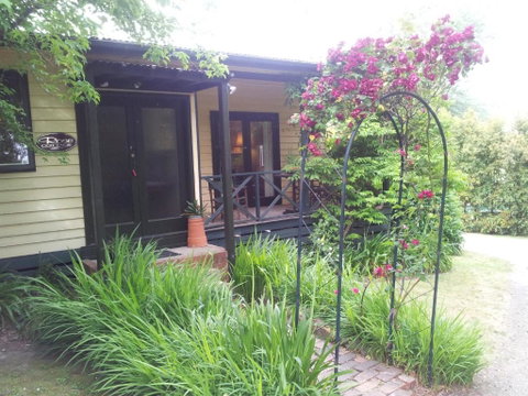 Leafield Cottages - Lennox Head Accommodation 2
