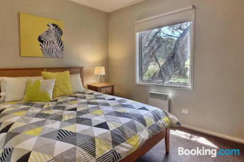 Alpine Edge - Lennox Head Accommodation 3