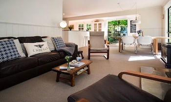 Campari - Lennox Head Accommodation 0