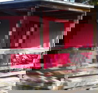 Smugglers Cove Holiday Village