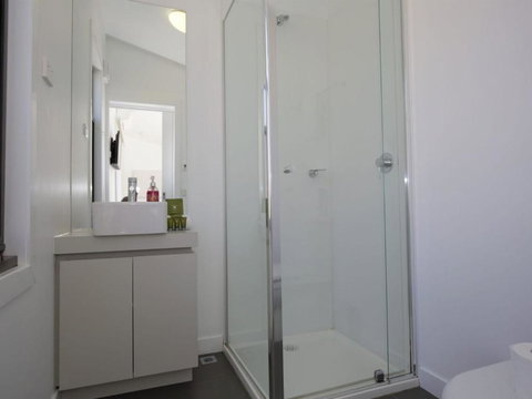 Alpine Freedom - Lennox Head Accommodation 1