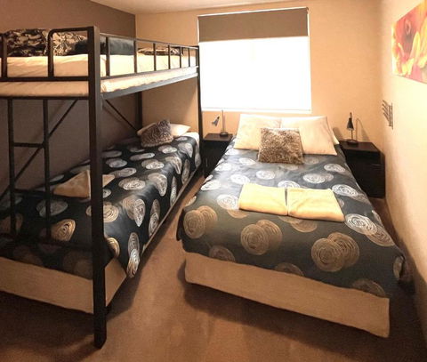 Full Circle Apartments - Lennox Head Accommodation 2