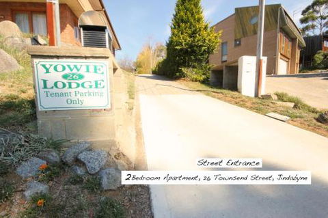 Full Circle Apartments - Lennox Head Accommodation 3