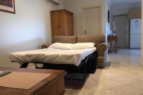 Robin Hill Retreat - Lennox Head Accommodation 4