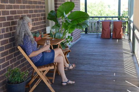 The Bank B & B West Wyalong - Lennox Head Accommodation 1