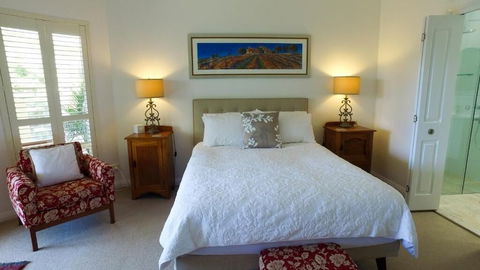 The Ridge Retreat At Mollymook - Lennox Head Accommodation 6