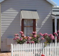 Bluebird Cottage - Lennox Head Accommodation