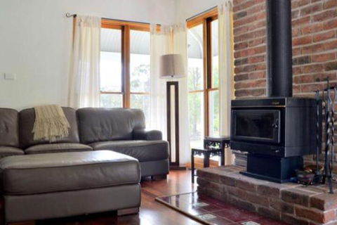 La Sila Homestead On Marrowbone Cutest Cottage In The Hunter With Killer Views - Lennox Head Accommodation 6