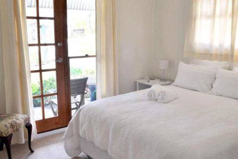 La Sila Homestead On Marrowbone Cutest Cottage In The Hunter With Killer Views - Lennox Head Accommodation 4