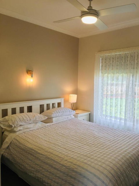 Wypinga B & B Pet Friendly - Lennox Head Accommodation 1