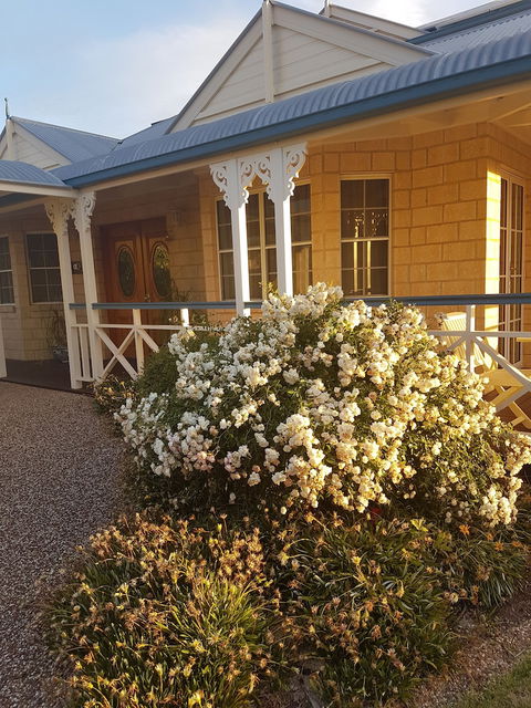Grovely House Bed & Breakfast - Lennox Head Accommodation 0