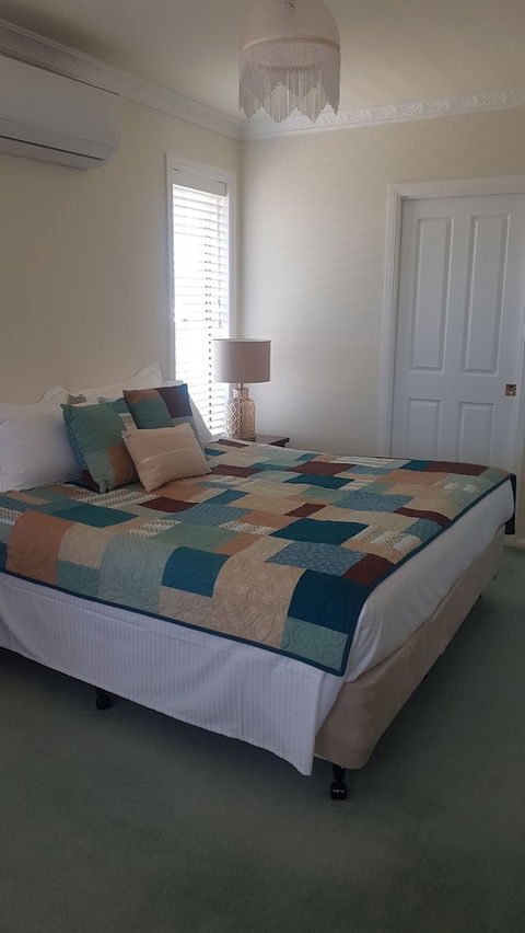 Grovely House Bed & Breakfast - Lennox Head Accommodation 6