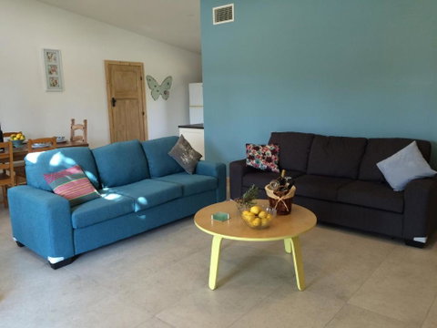 The Grape & Olive At Willunga - Lennox Head Accommodation 2