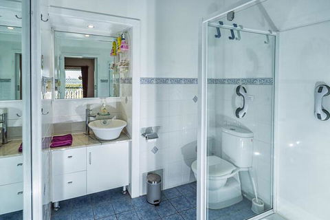 Boonah Hilltop Cottage - Lennox Head Accommodation 3