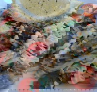 Bond Cafe - Lennox Head Accommodation