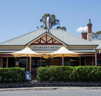 The Old Boundary Hotel - Lennox Head Accommodation