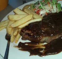 Thistle Bar  Bistro - Lennox Head Accommodation